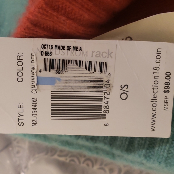 Made of Me Collection Eighteen 100% Cashmere Snood Cinnamon Red NWT - Picture 10 of 10